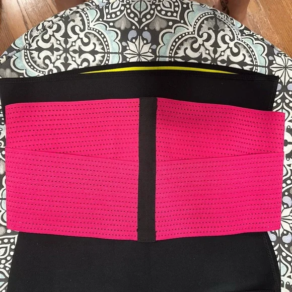 New Hot Belt Black and Pink Waist Trainer - Picture 4 of 6
